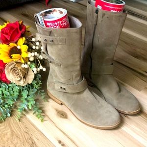 Eileen Fisher Vero suede boots sz 7.5